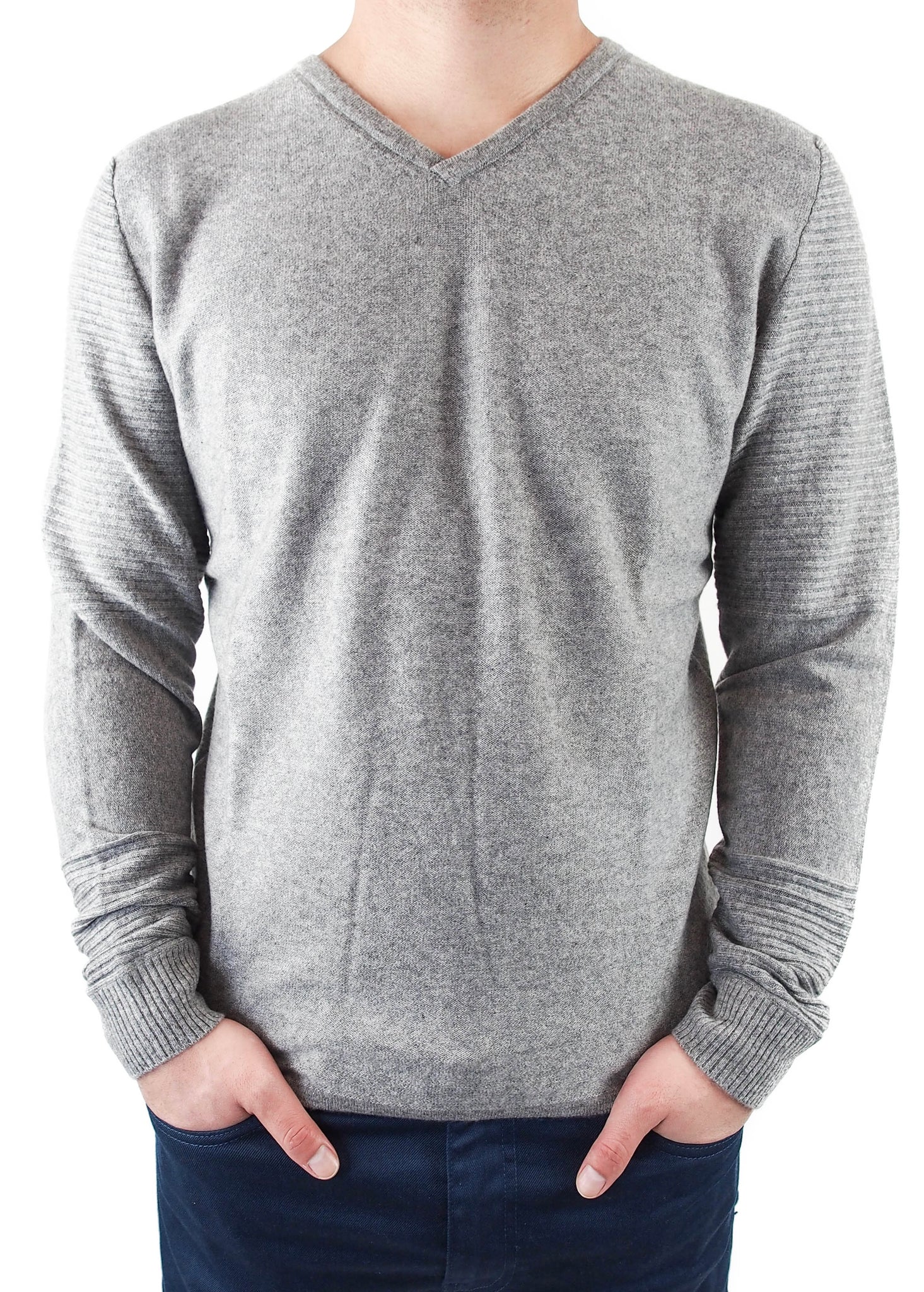 GENTLY USED Men's Cashmere Henley (Charcoal) – CANDY&CAVIAR