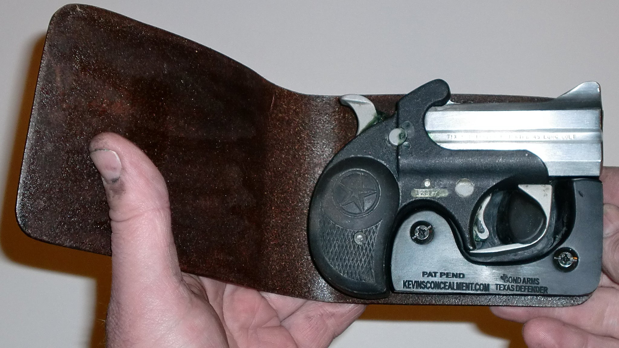 Wallet Holster for Full Concealment - Bond Arms Derringers - Kevin's ...