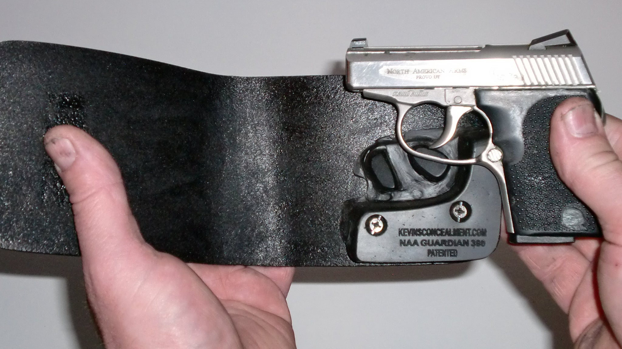 Pocket Holster, Wallet Style For Full Concealment - NAA Guardian 380 ...