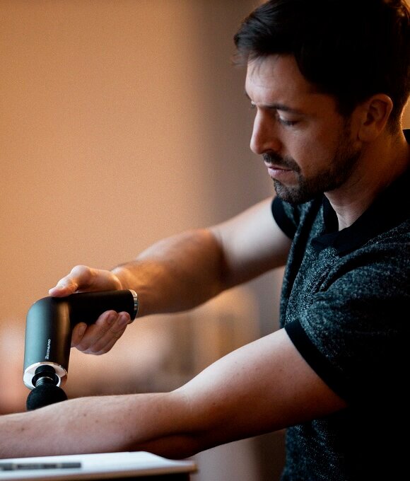 Best Massage Guns That Give Your Body The Boost It Needs ¦ Recovapro