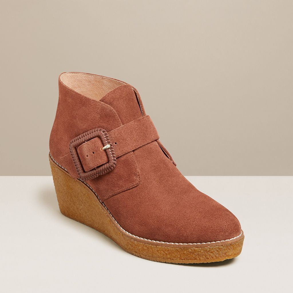 jack rogers suede boots