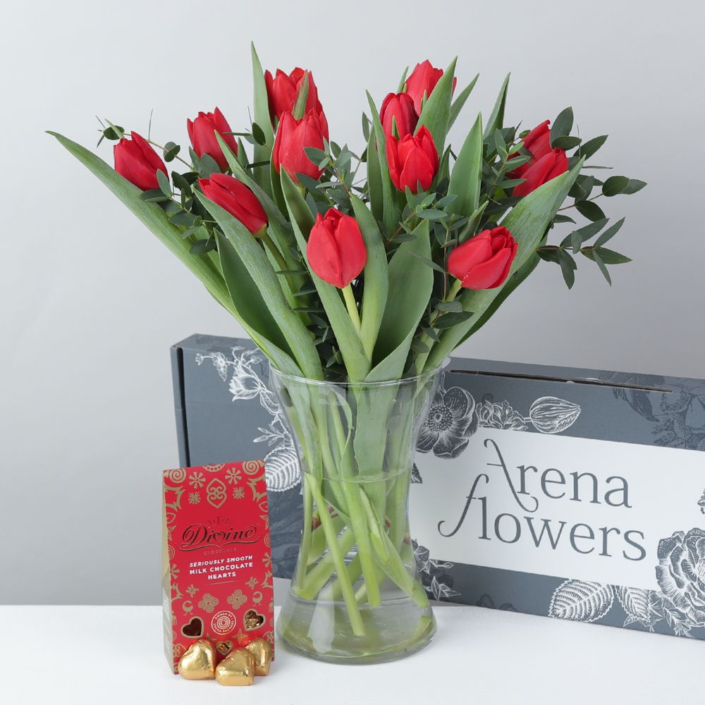 Letterbox Tulips with Fairtrade Divine Chocolates