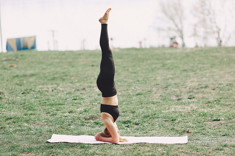 yoga headstand