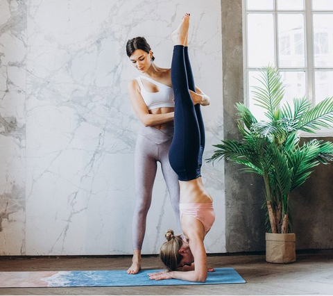 yoga headstand