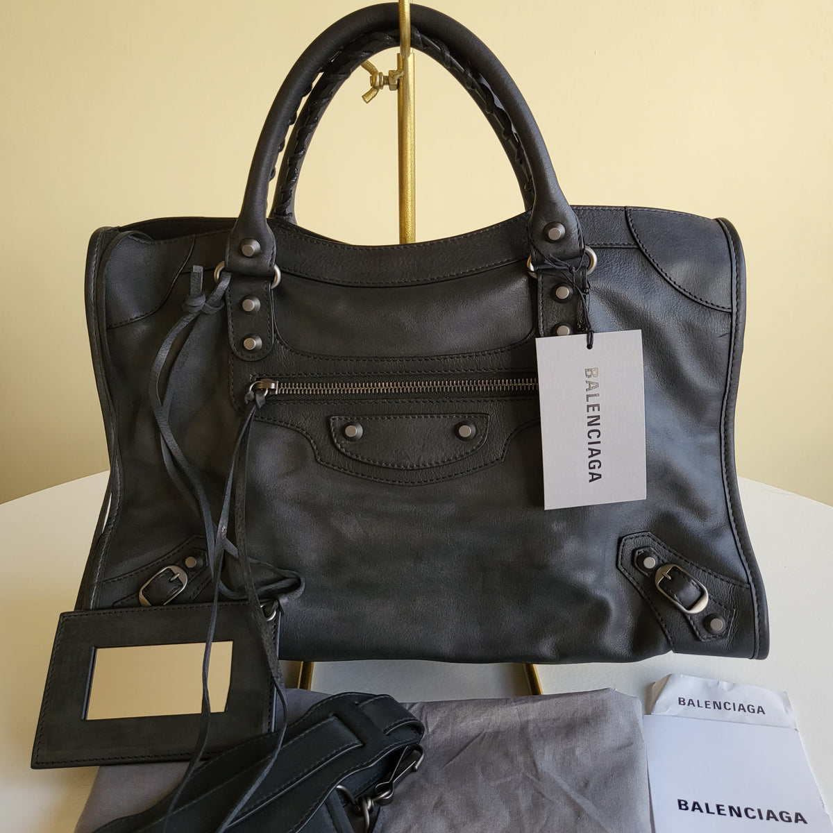 Hello Fashion  Fashion Hello fashion Prada handbags
