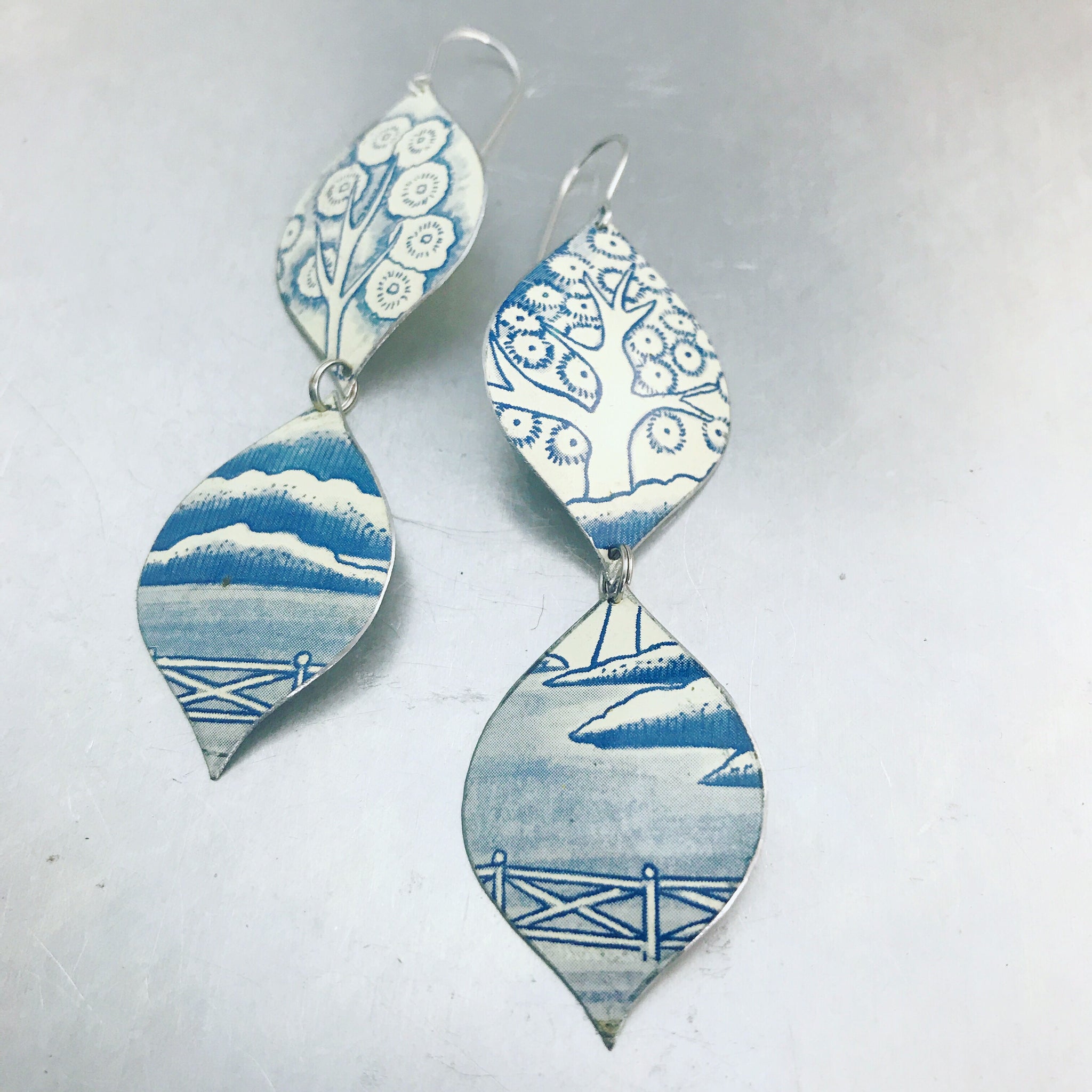 Mod Delft Blue Chinoiserie Zero Waste Tin Earrings – adaptive reuse jewelry