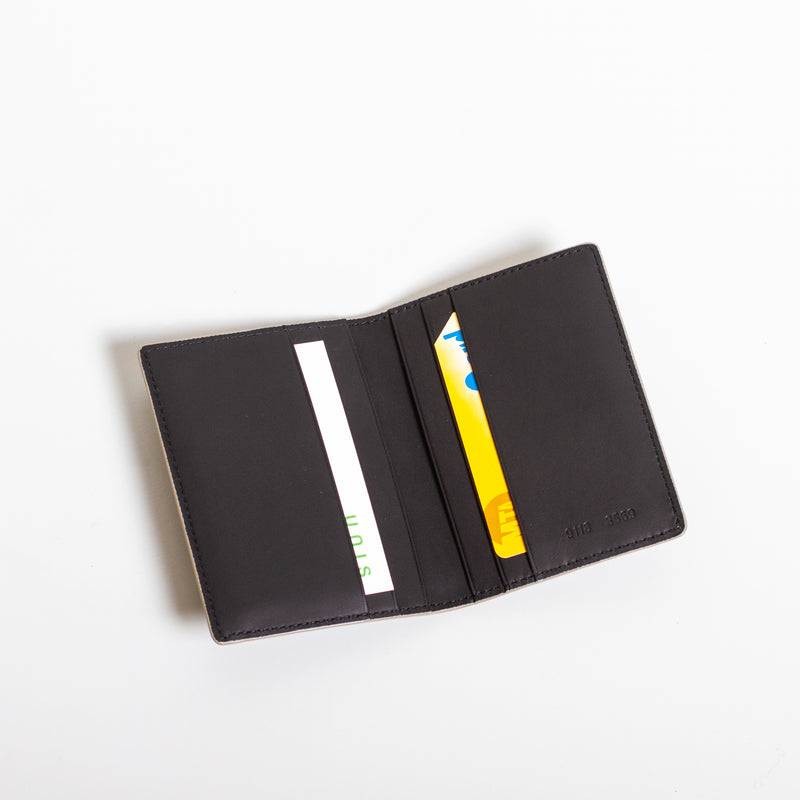 bifold card holder wallet