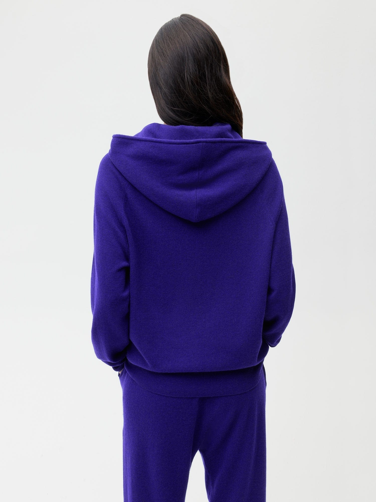 https://cdn.shopify.com/s/files/1/0035/1309/0115/products/Cashmere-Hoodie-Bright-Blue-Female-2.jpg?v=1662476169