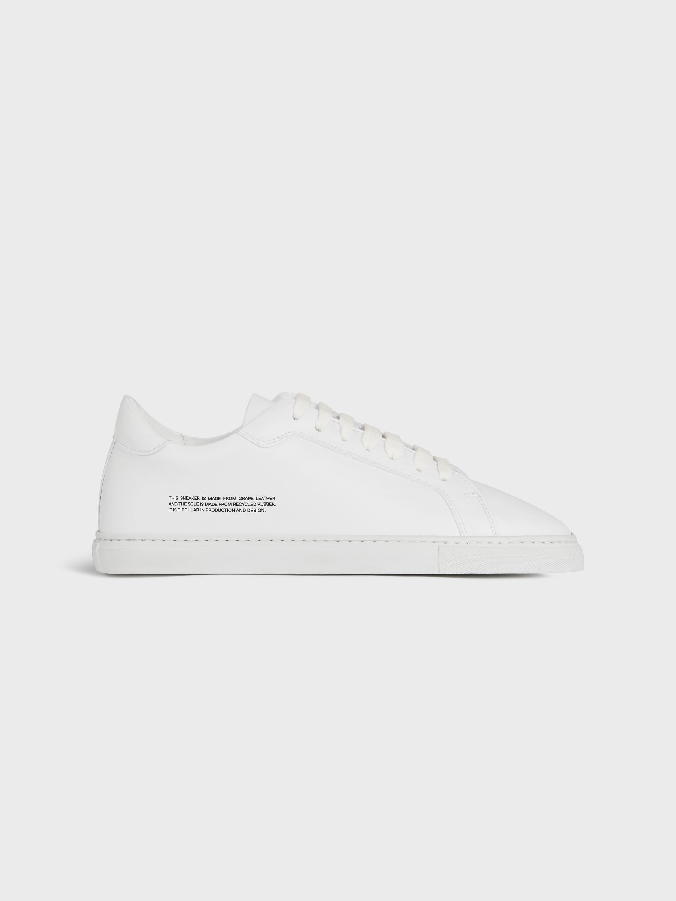 sneakers white sole