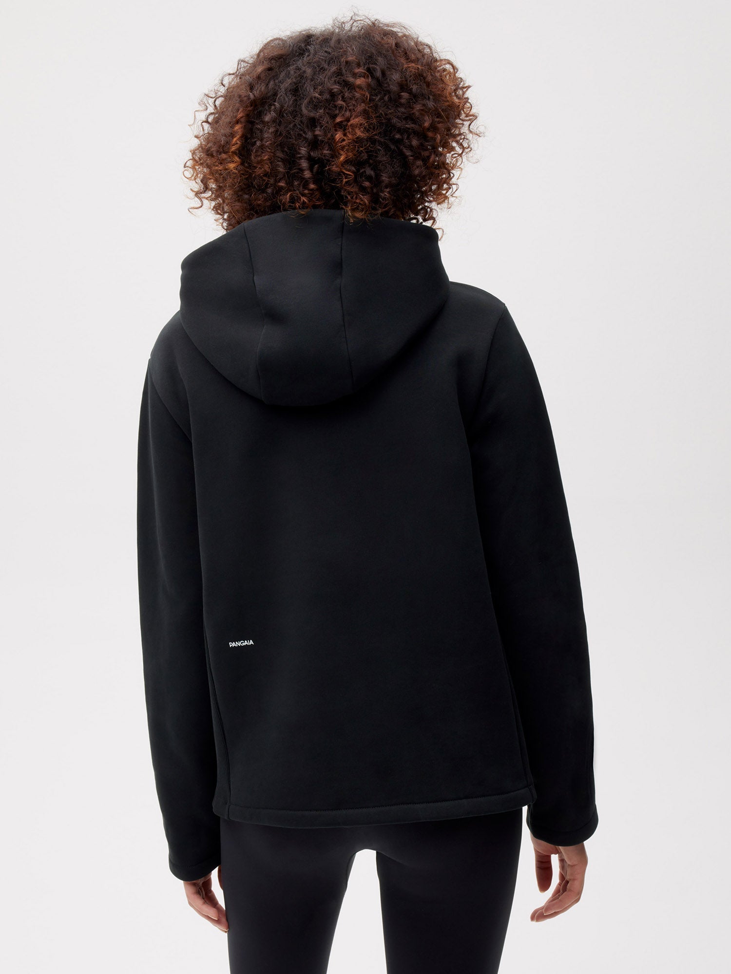 https://cdn.shopify.com/s/files/1/0035/1309/0115/products/Half-Zipped-Hoodie-Black-Female-2.jpg?v=1662476330