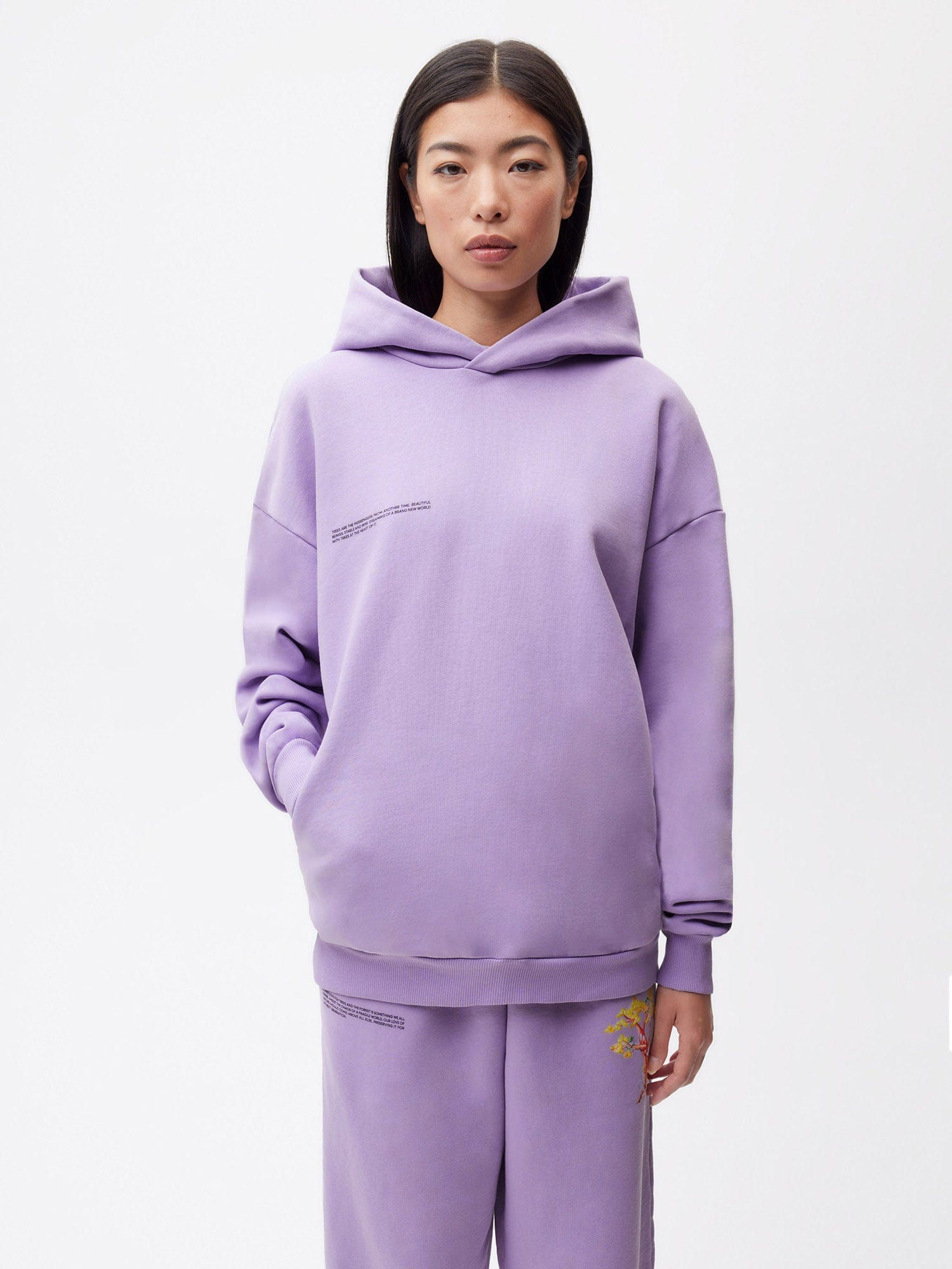 https://cdn.shopify.com/s/files/1/0035/1309/0115/products/Pangaia-Kenny-Scharf-365-Signature-Hoodie-Paradis-Perdu-Orchid-Purple-Female-1.jpg?v=1662734984