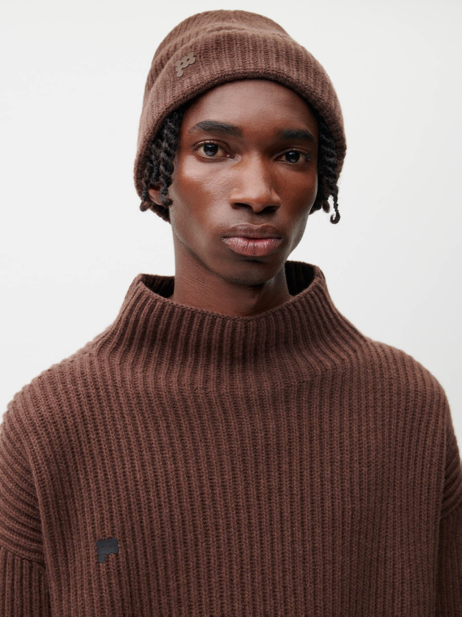 Recycled-Cashmere-Chunky-Beanie-Chestnut-Brown-Male-1