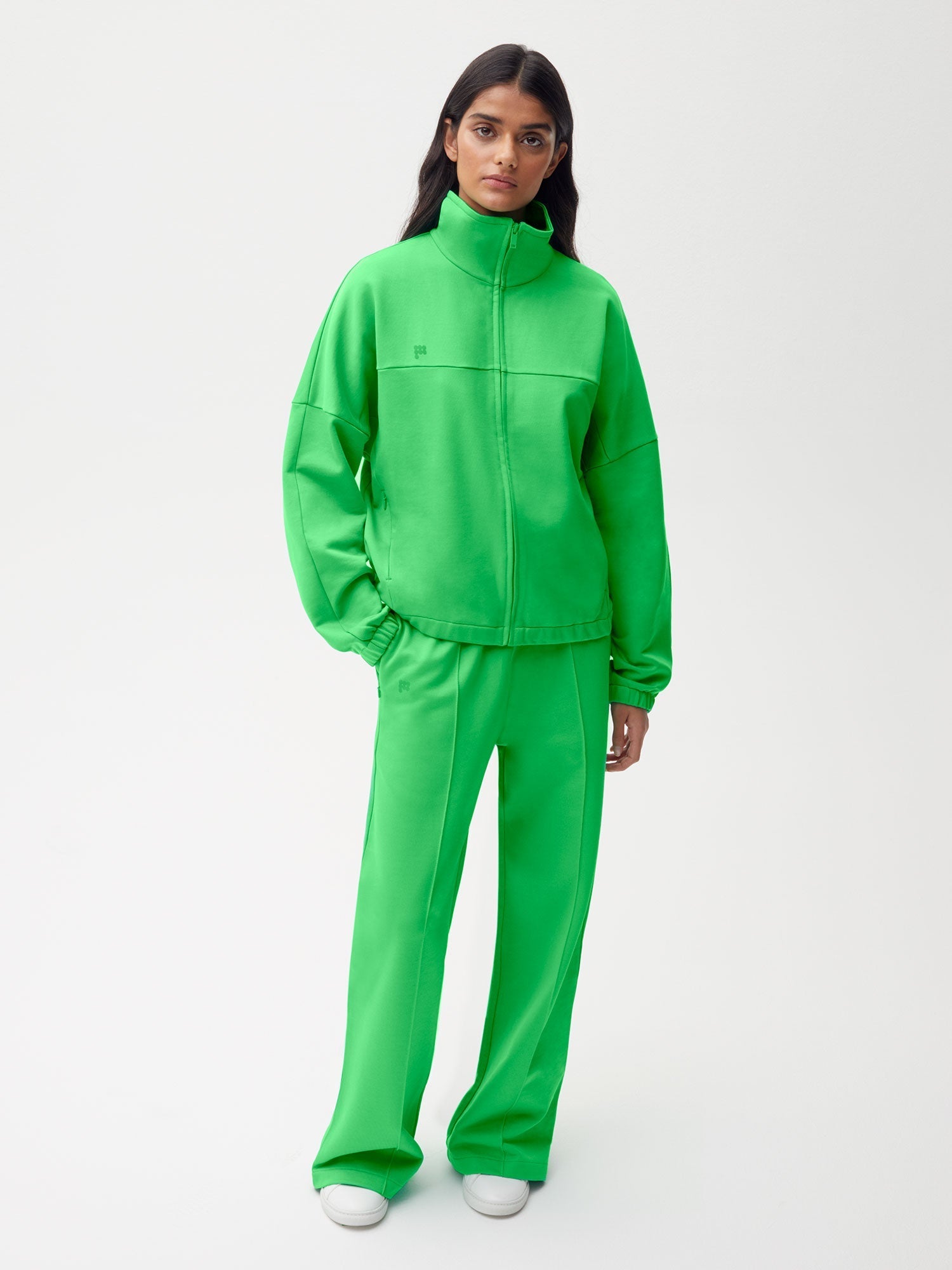 Move Women's PPRMINT™ Zipped Jacket—jade green – PANGAIA