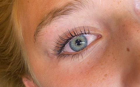 What is a Lash Lift Blog | Beautiful Brows & Lashes