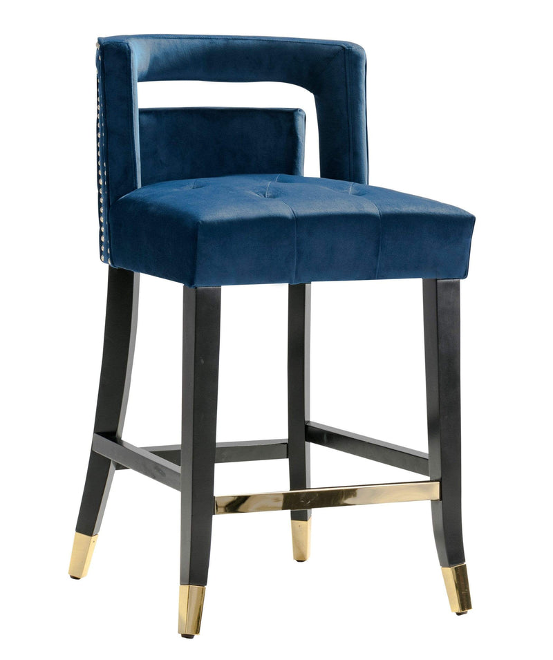  Iconic Bar Stools for Large Space