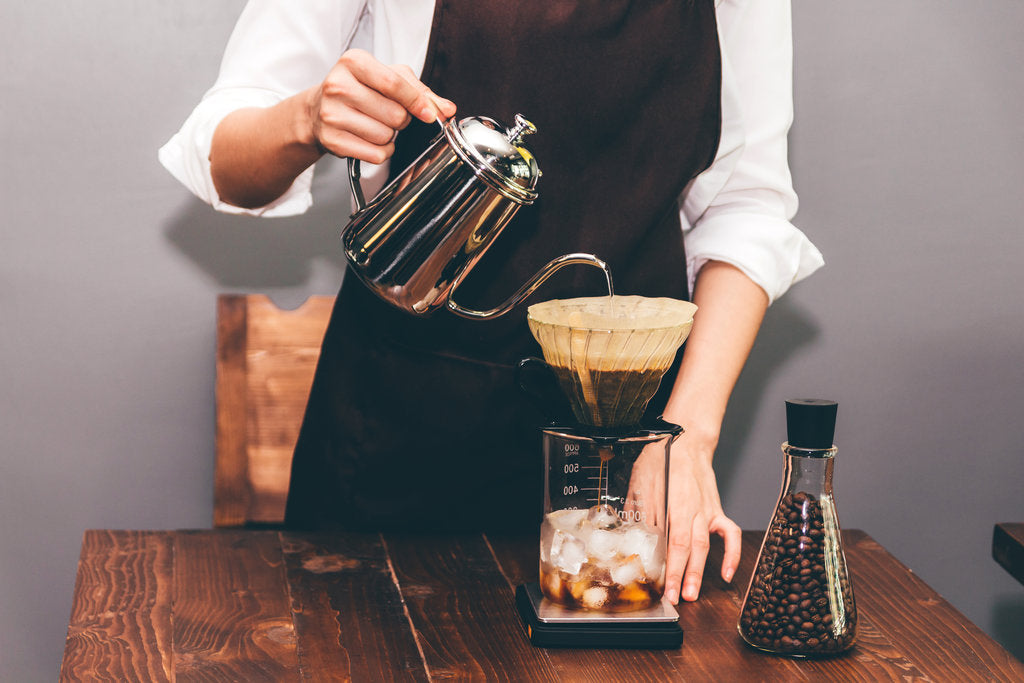 Lernen Sie, wie man Kaffee ohne Kaffeemaschine macht