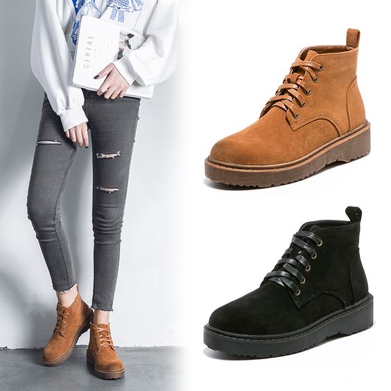 British College Trend Flat Booties