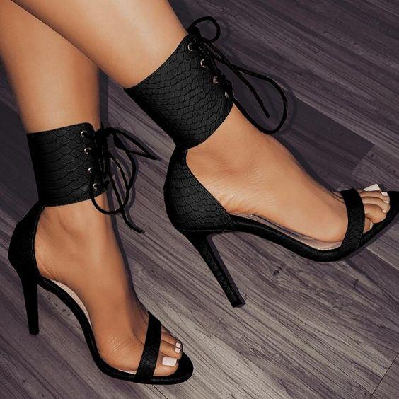 snake heel shoes