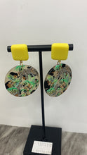 Load image into Gallery viewer, Acylic Earrings
