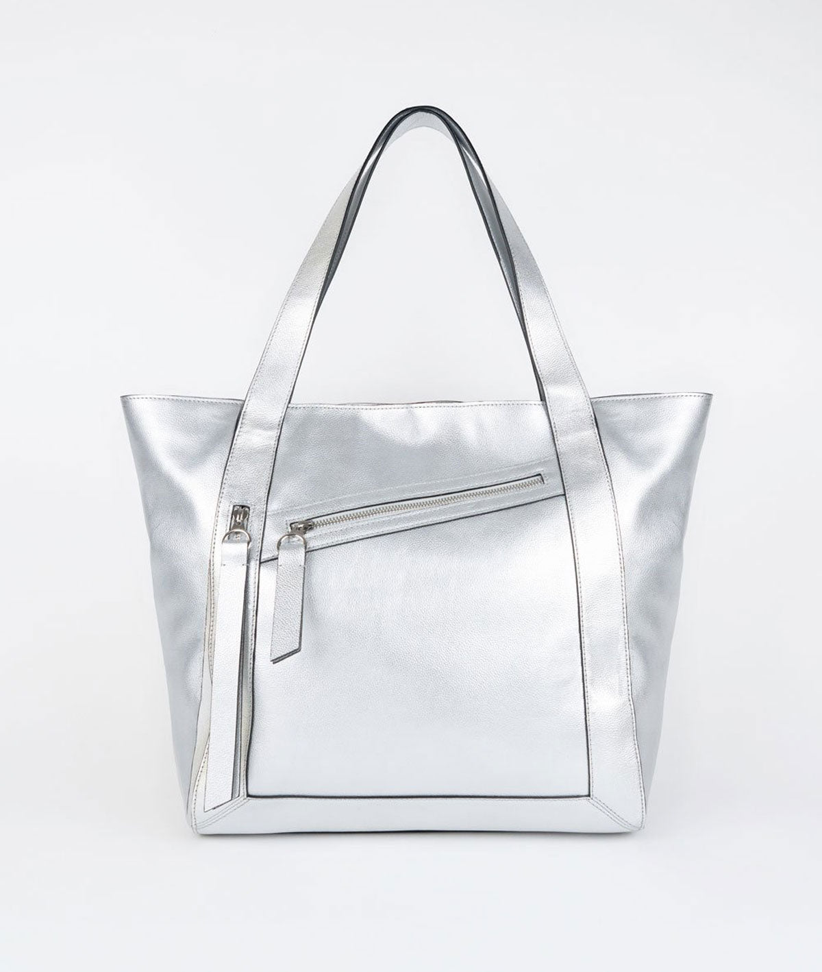 danielle nicole tote bag