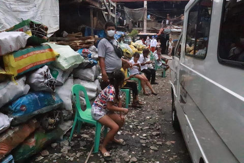 Oikos Helping Hand Philippines Slum