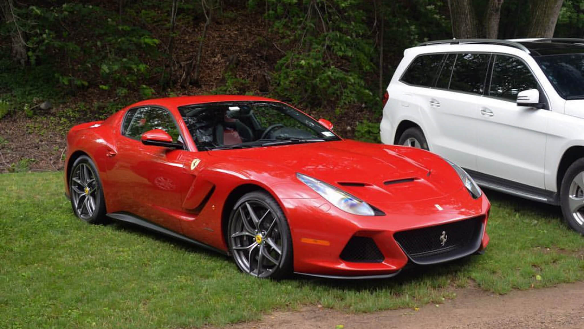 2014 Ferrari SP America front