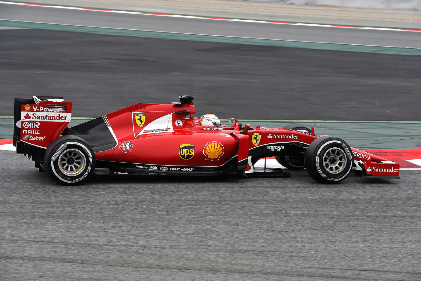 2015 Ferrari SF15-T