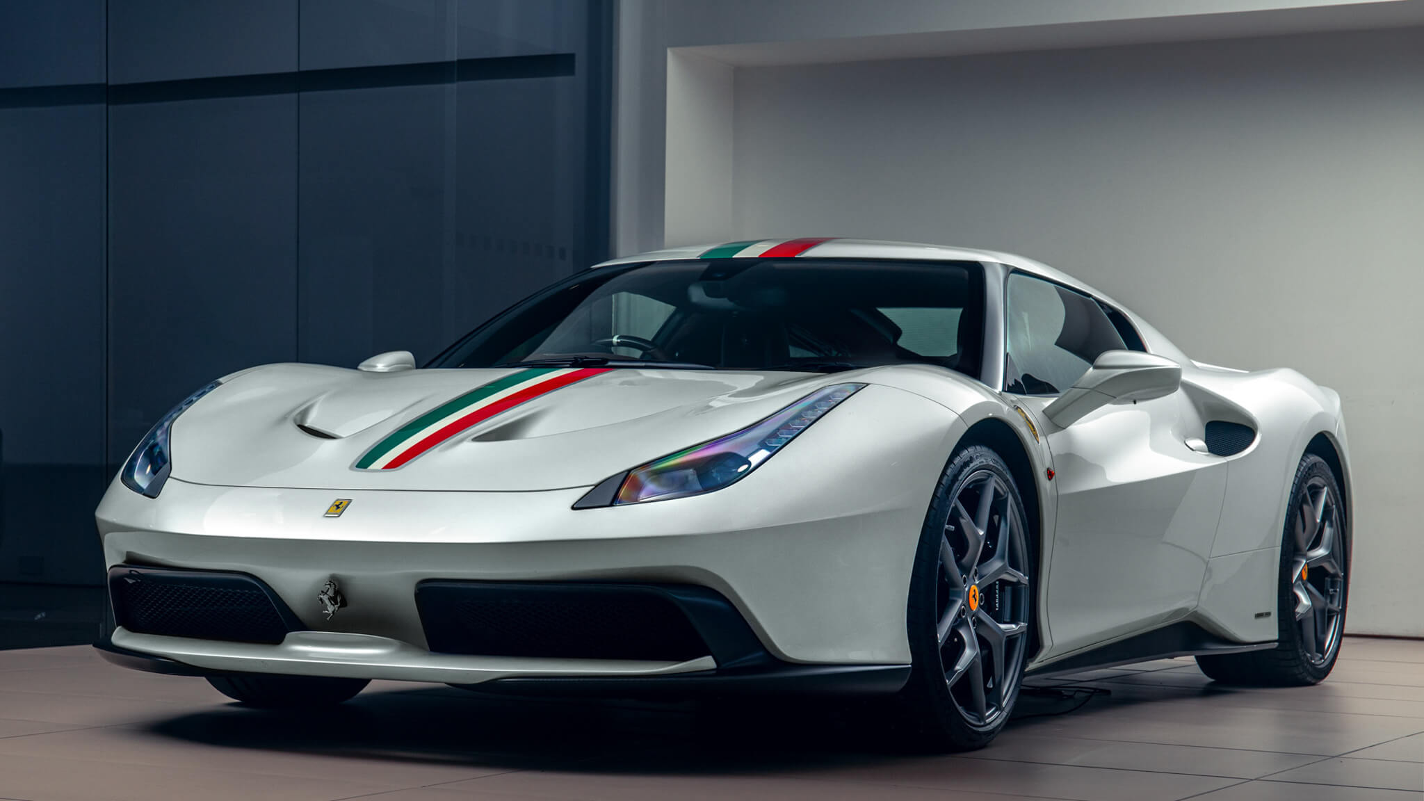 2016 Ferrari 458 MM Speciale front