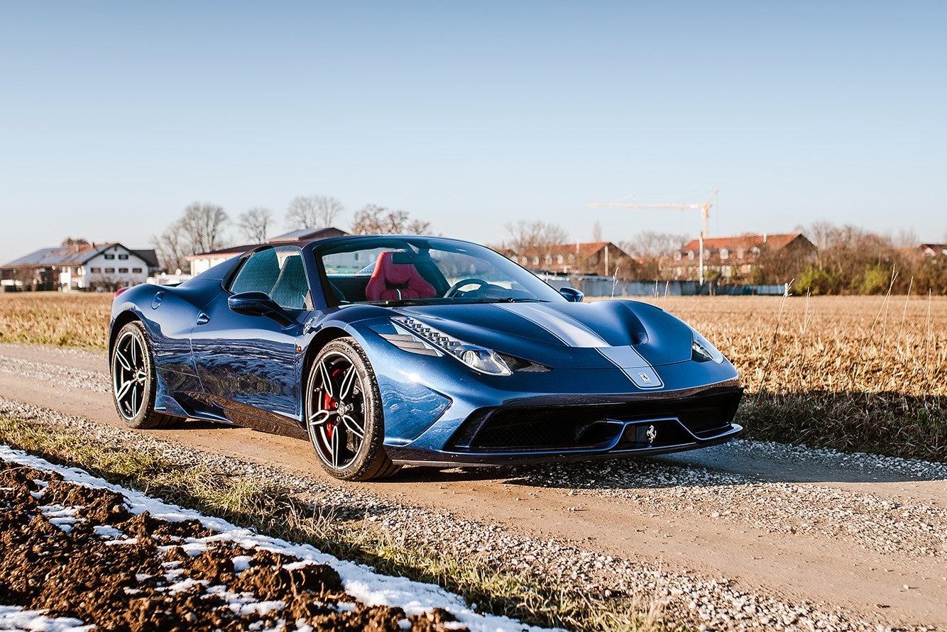 Blu Lent Ferrari 458 Speciale Aperta