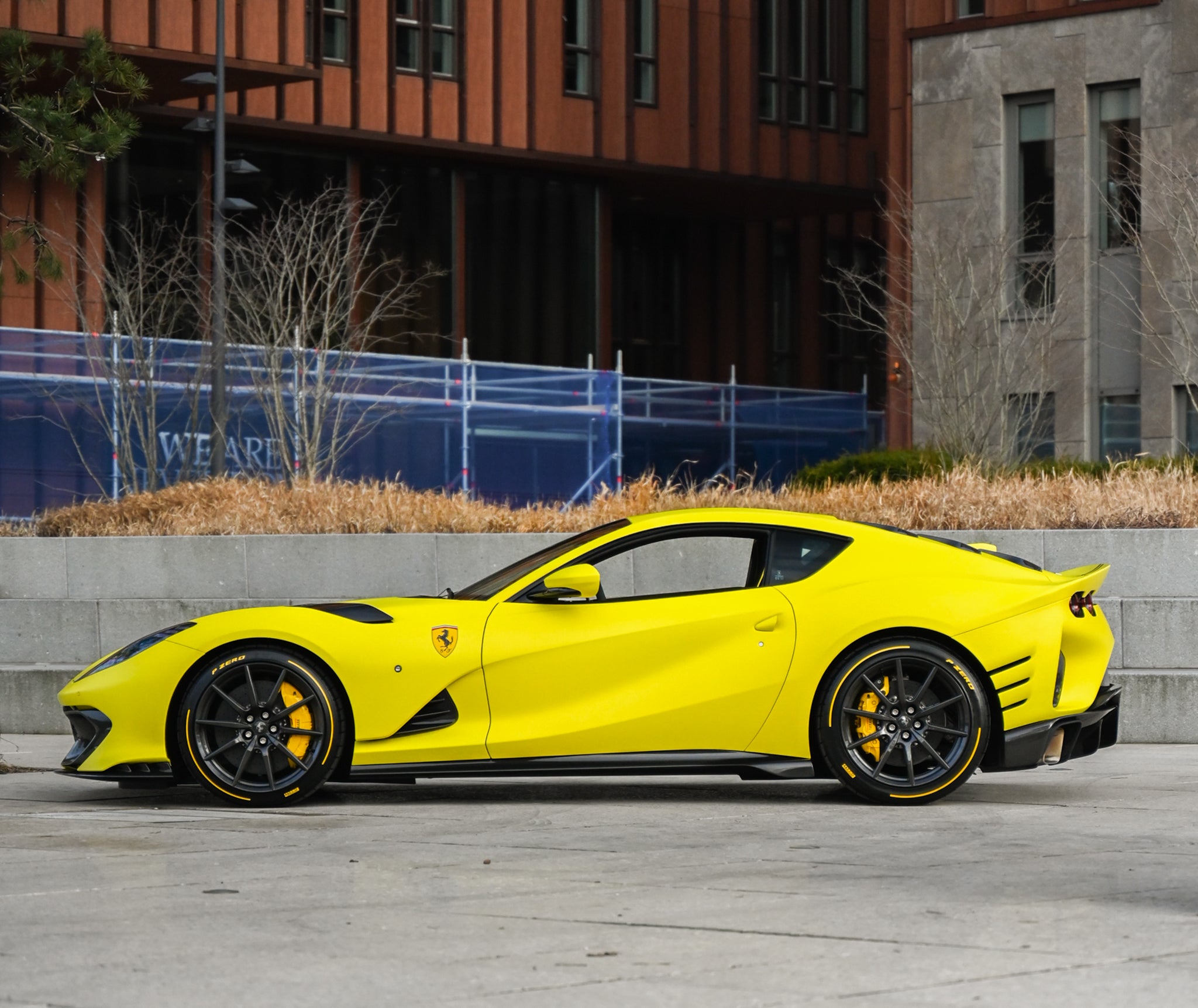 Ferrari 812 Competizione in Giallo Kuramochi