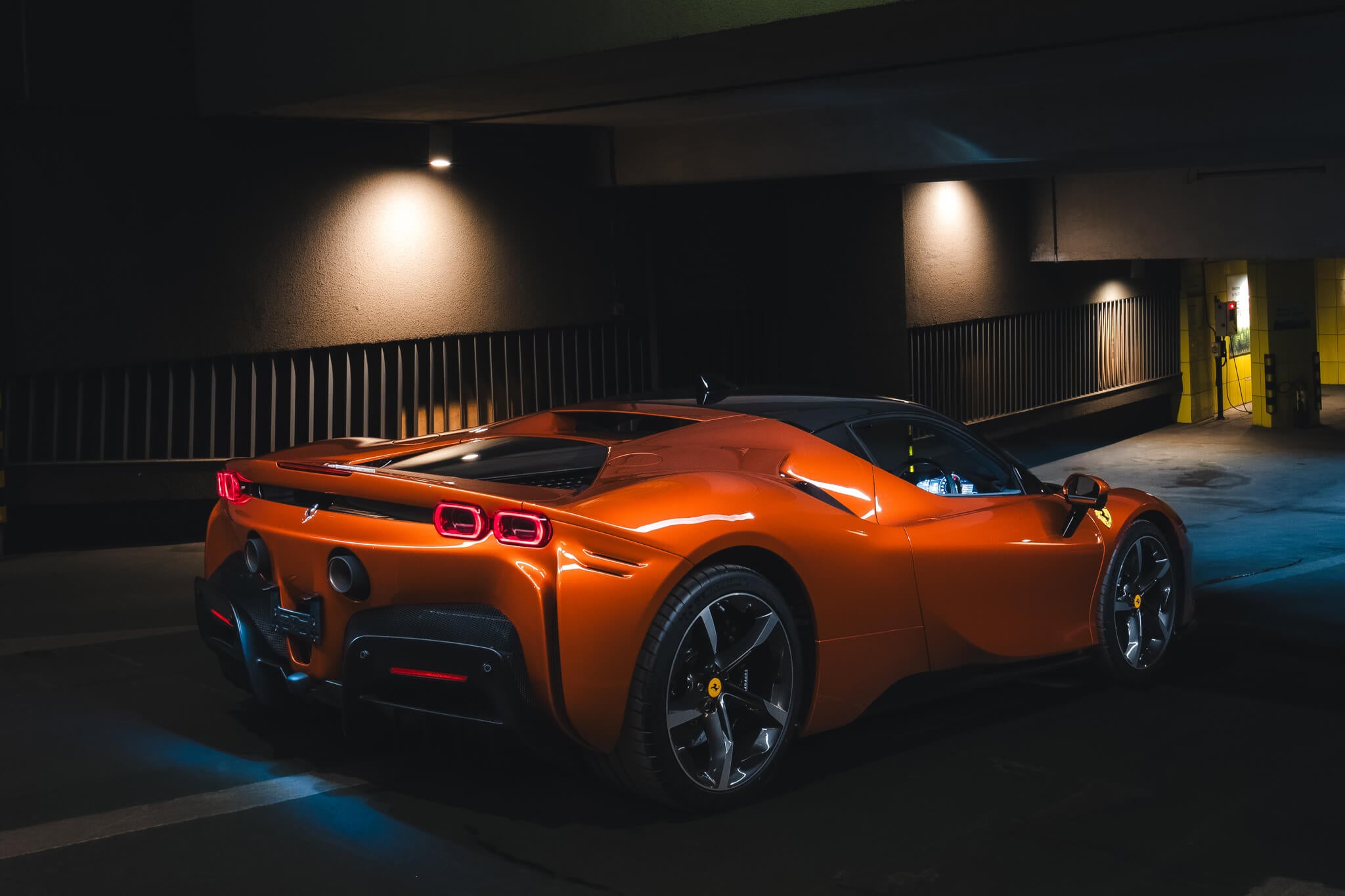 Ferrari SF90 Stradale in Atomic Orange