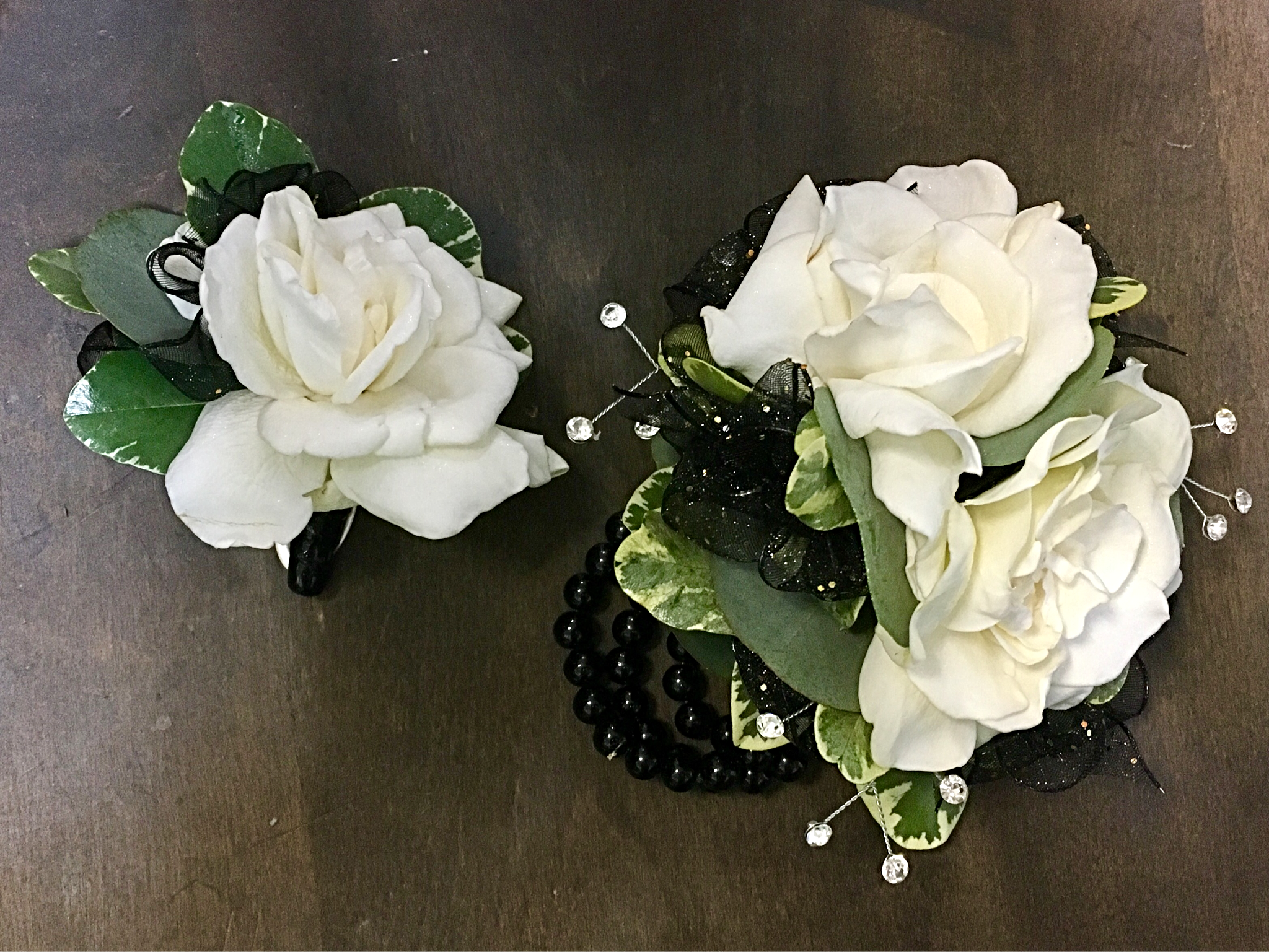 corsage boutonniere