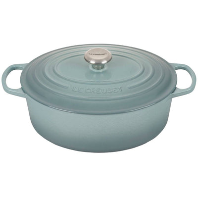 Le Creuset Signature Cast Iron 11-inch Sea Salt Everyday Pan