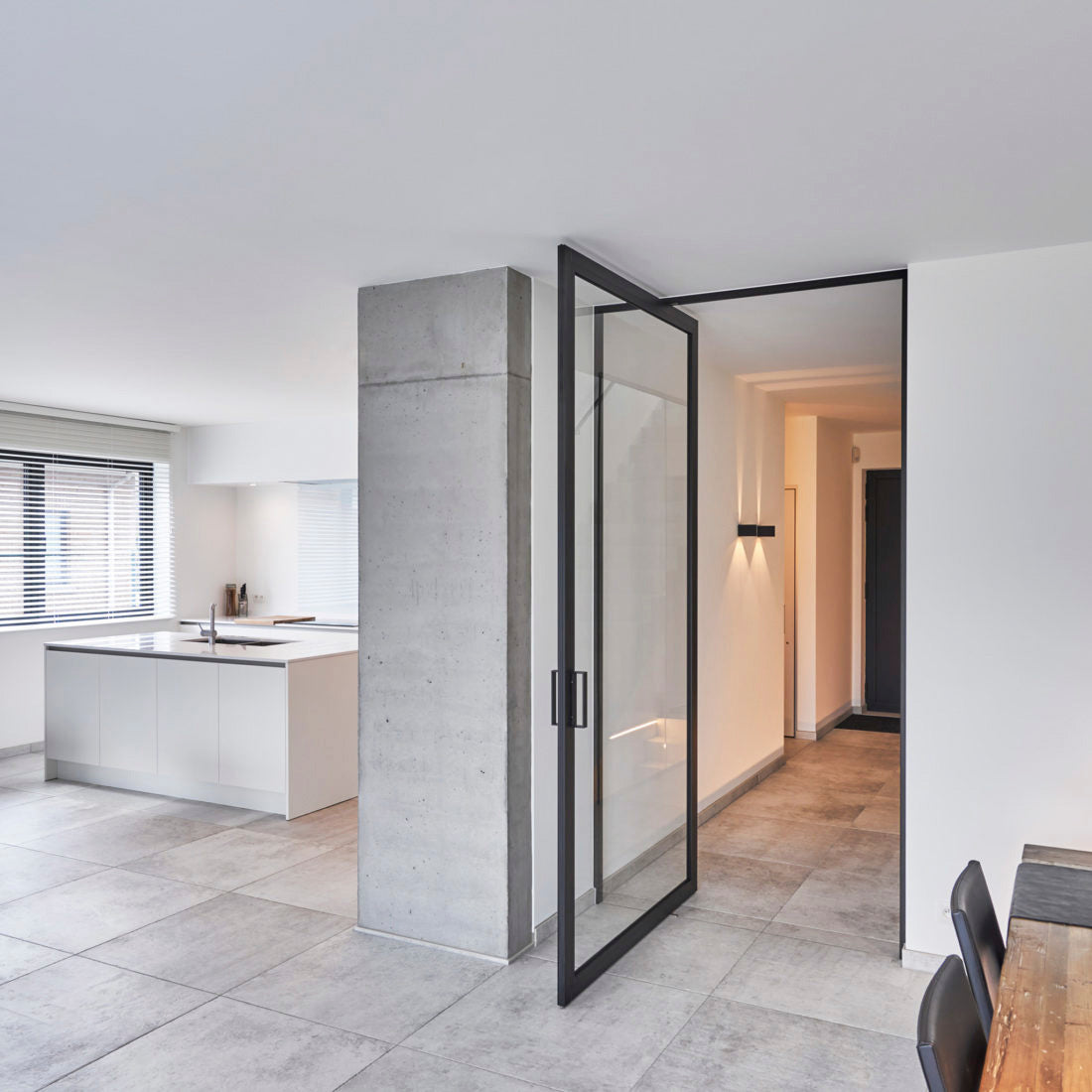 PINKYS Pivot Doors lifestyle