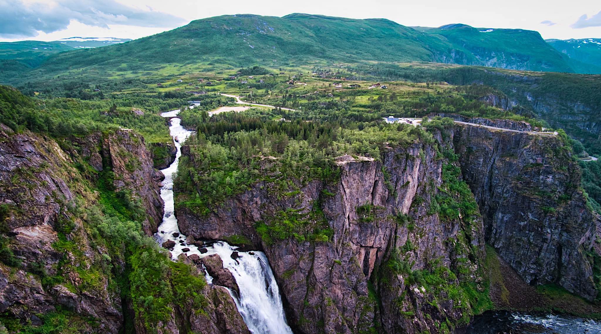 vøringsfossen set fra udsigtspunktet