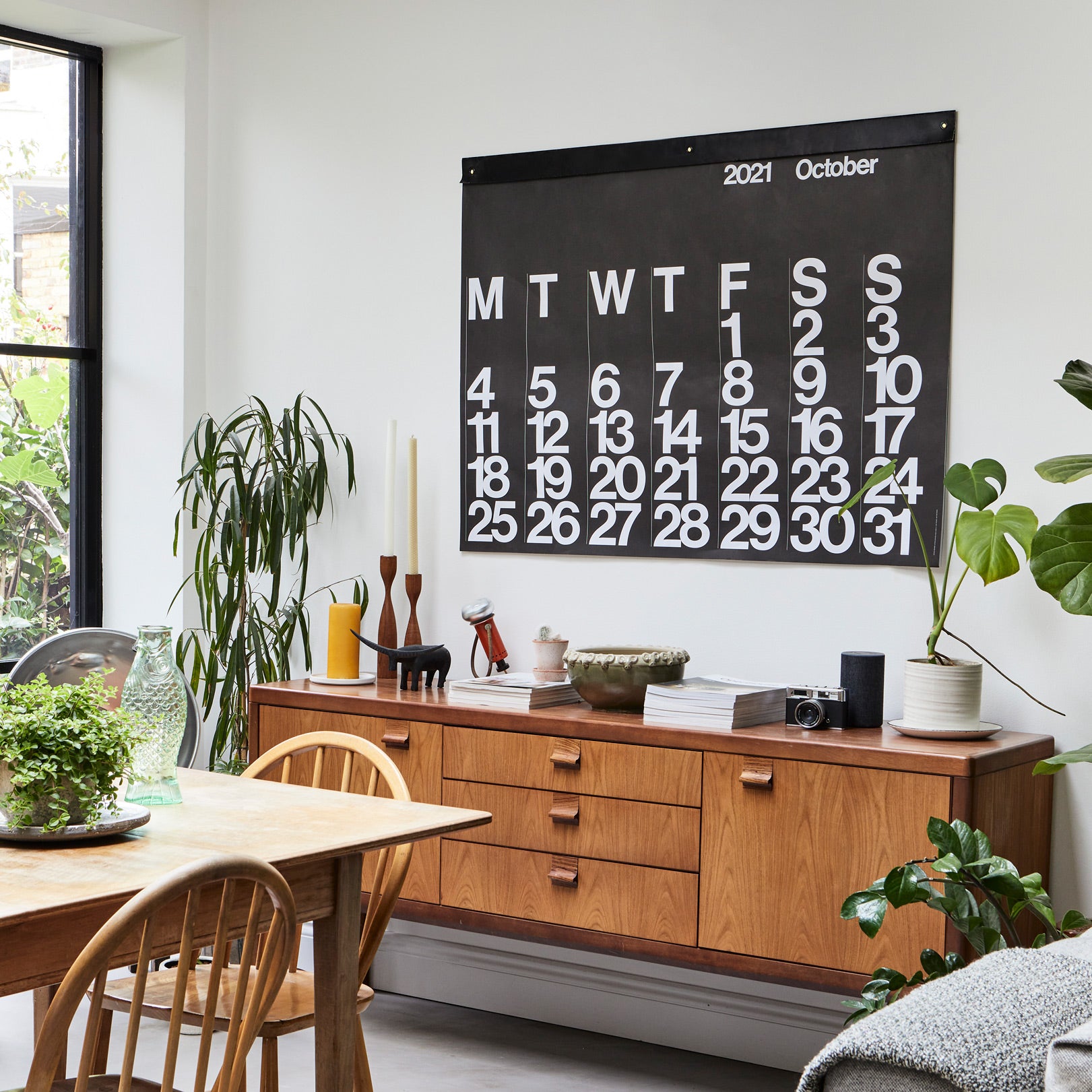 stendig-calendar-via-megbick-inspired-homes-white-decor-house-design