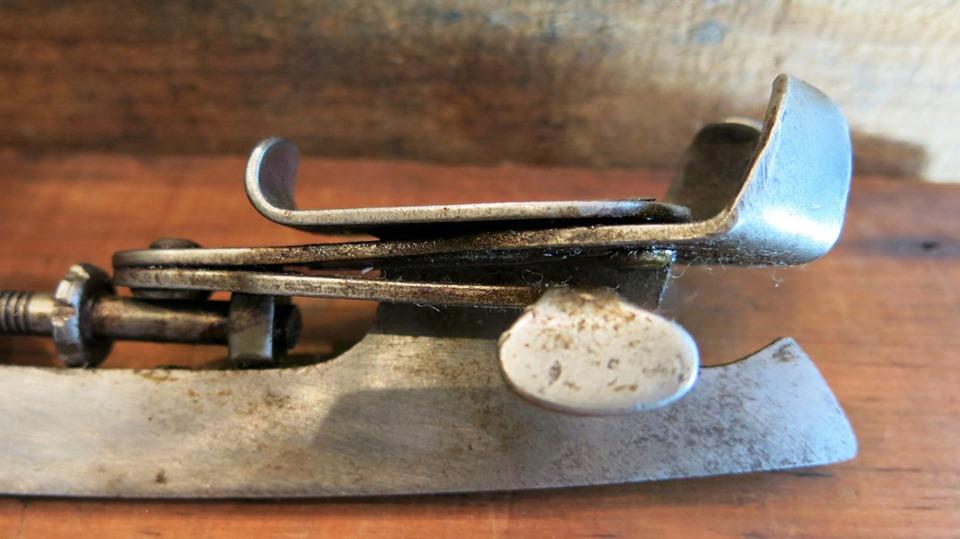 antique ice skates