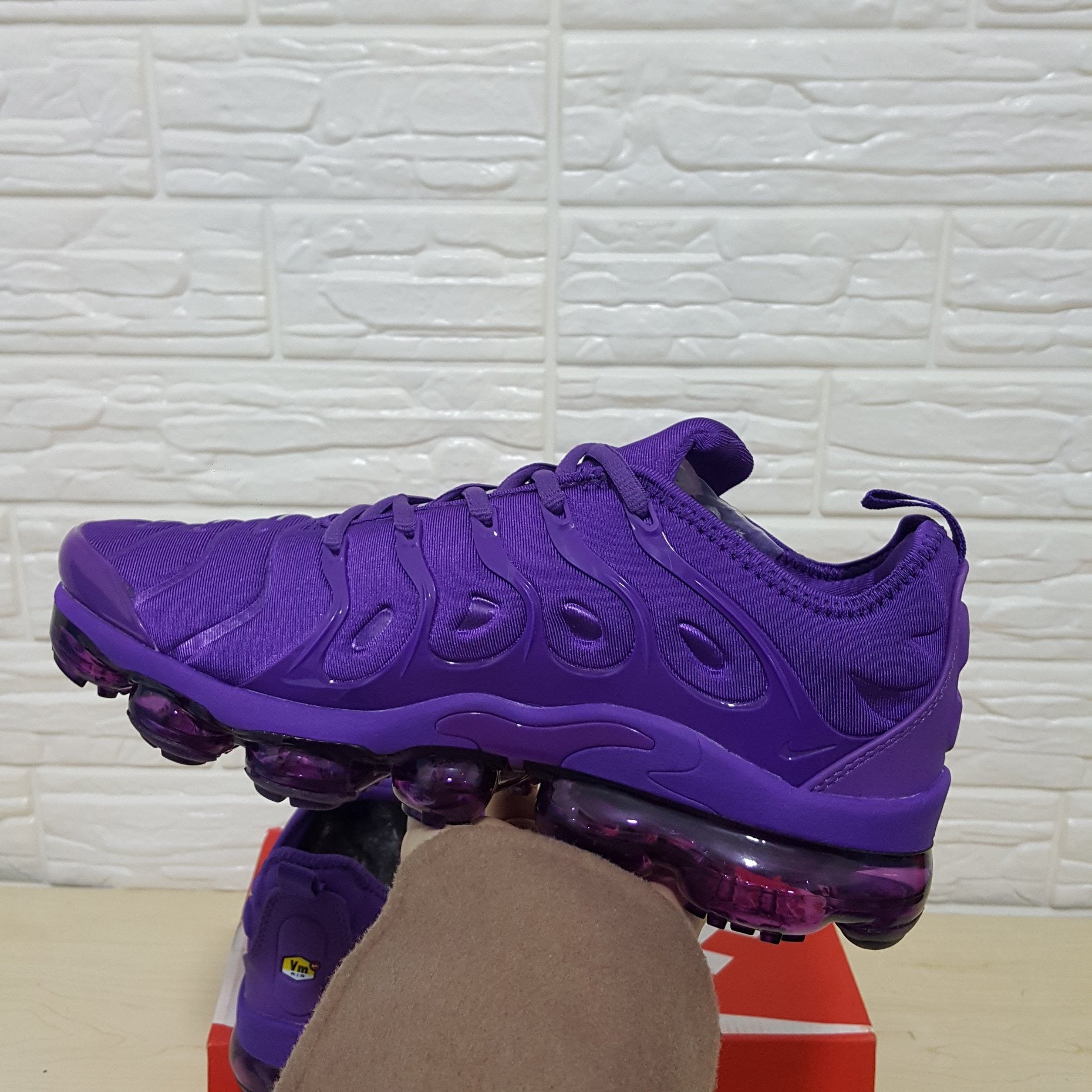 purple nike vapor