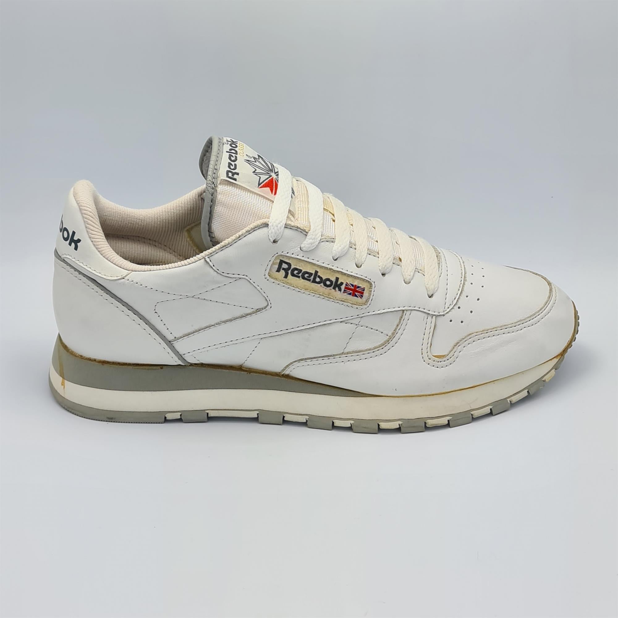 glue reebok