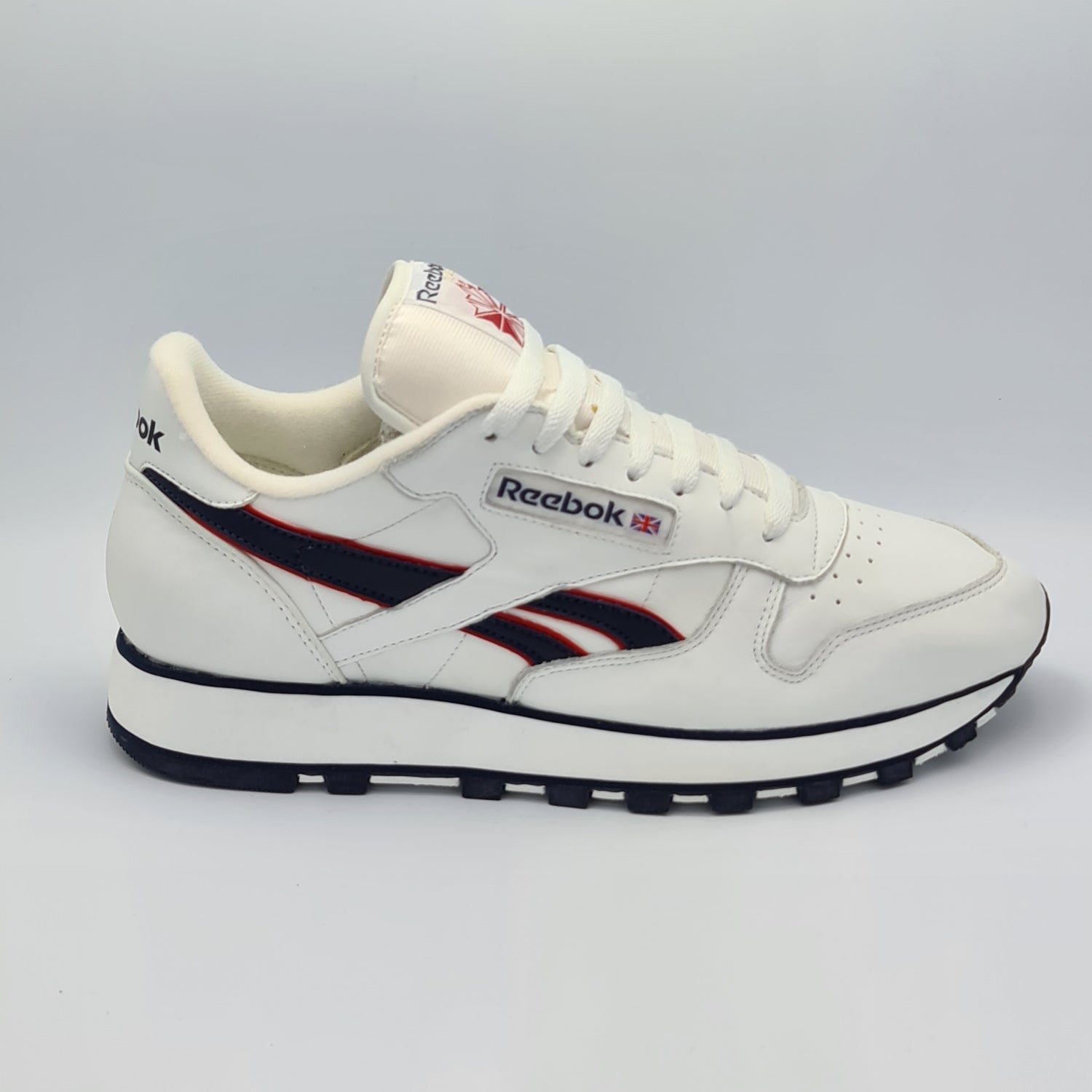 retro reebok mens