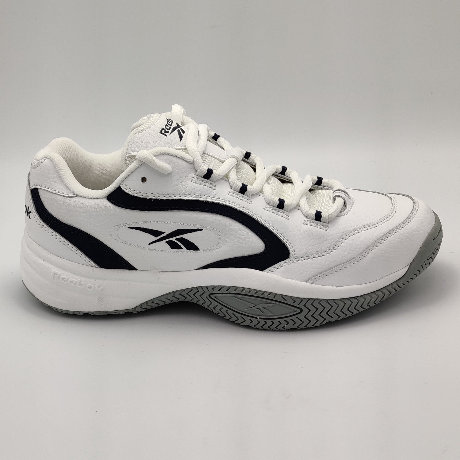 navy leather tennis shoes