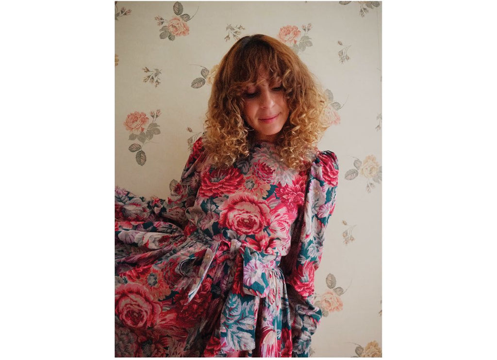 Wanderlust vintage - Floral Bouquet 1980s Laura Ashley Prairie dress