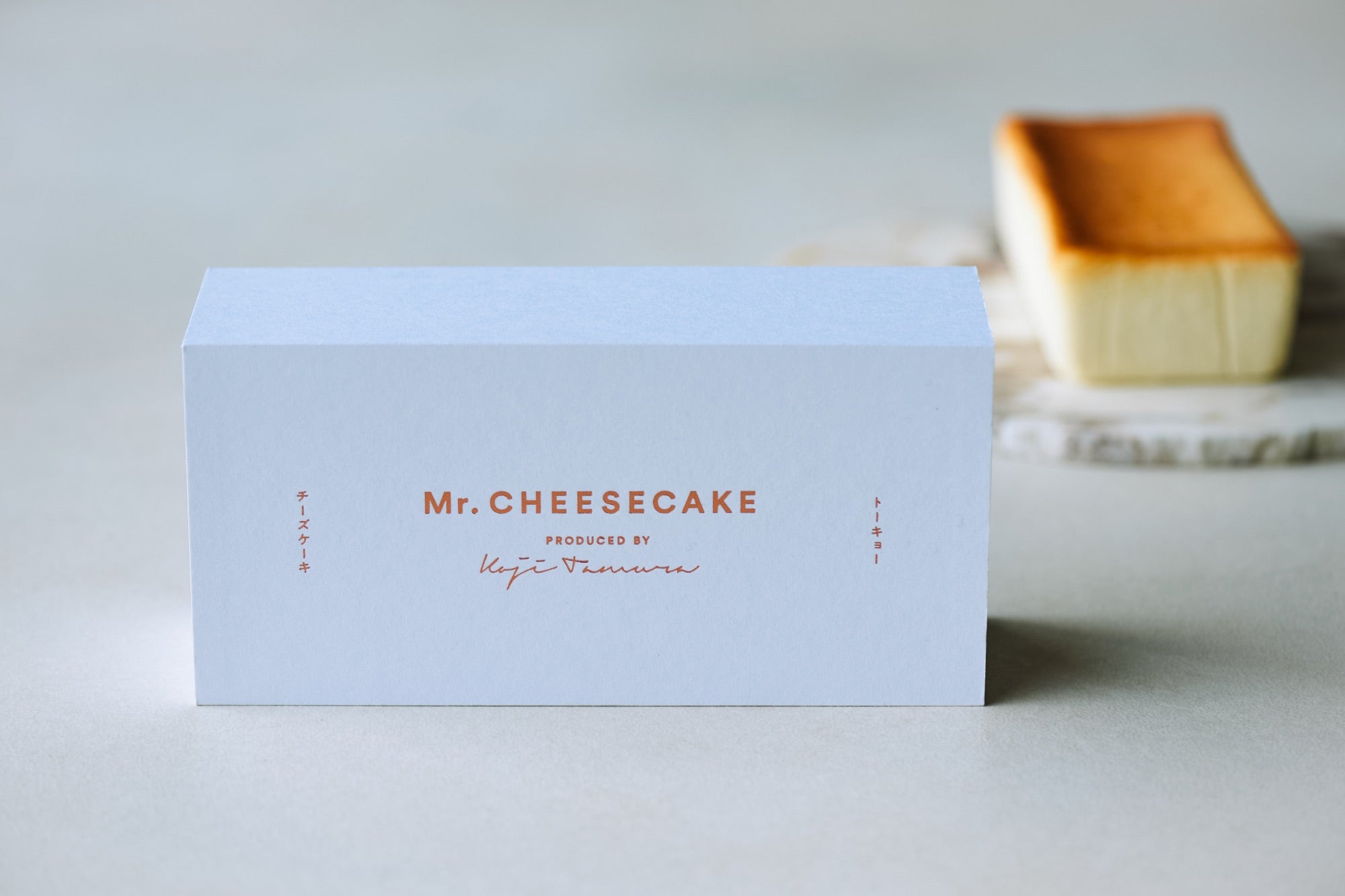 Mr. CHEESECAKE with Box