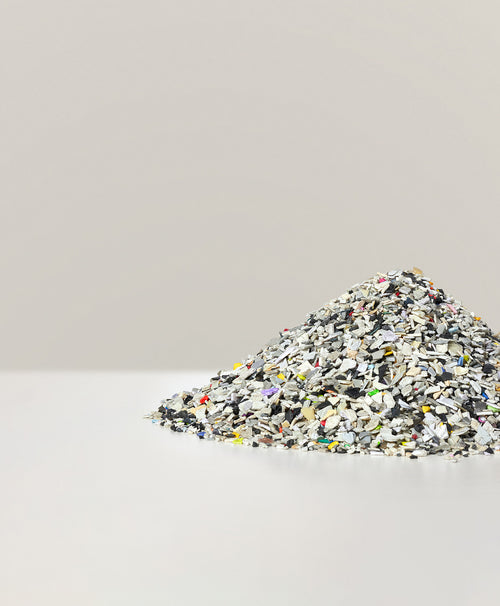 Mater_WasteMaterials_E-wastePlastic_CloseUp_72dpi.jpg__PID:e0ce98ba-de6b-4a48-8b5b-e2a949988363