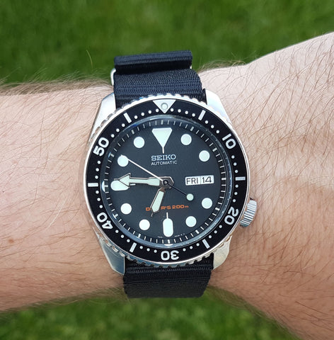Seiko SKX007 with 22mm Black Nato from Watch Off The Cuff