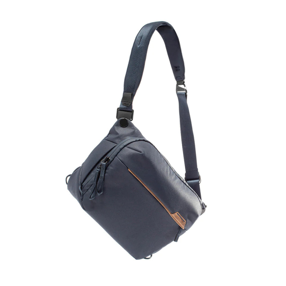 Image of Peak Design Everyday Sling - 6 L - Ash