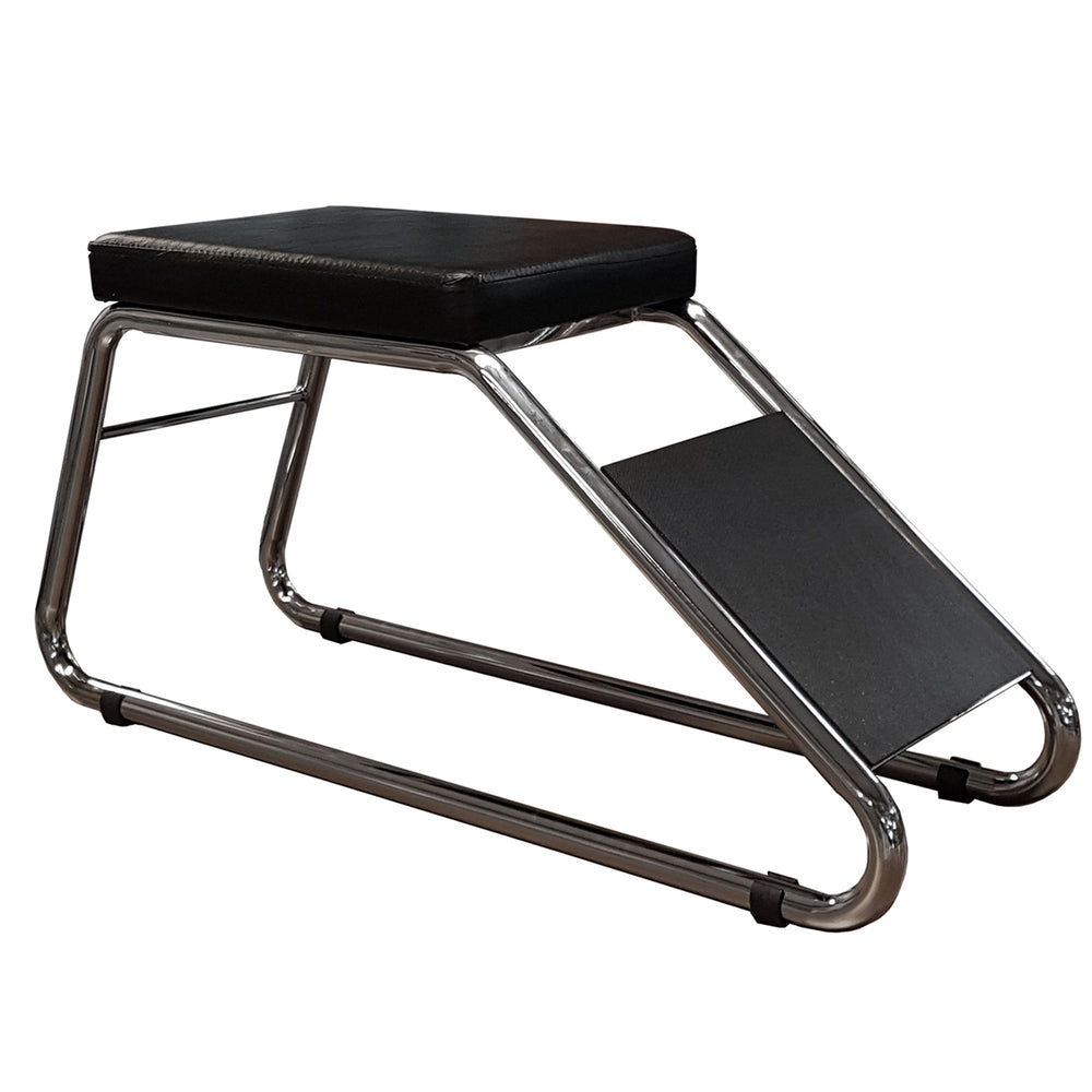 Image of Eddie's Shoe Fitting Stool - Black/Chrome (161300-1)