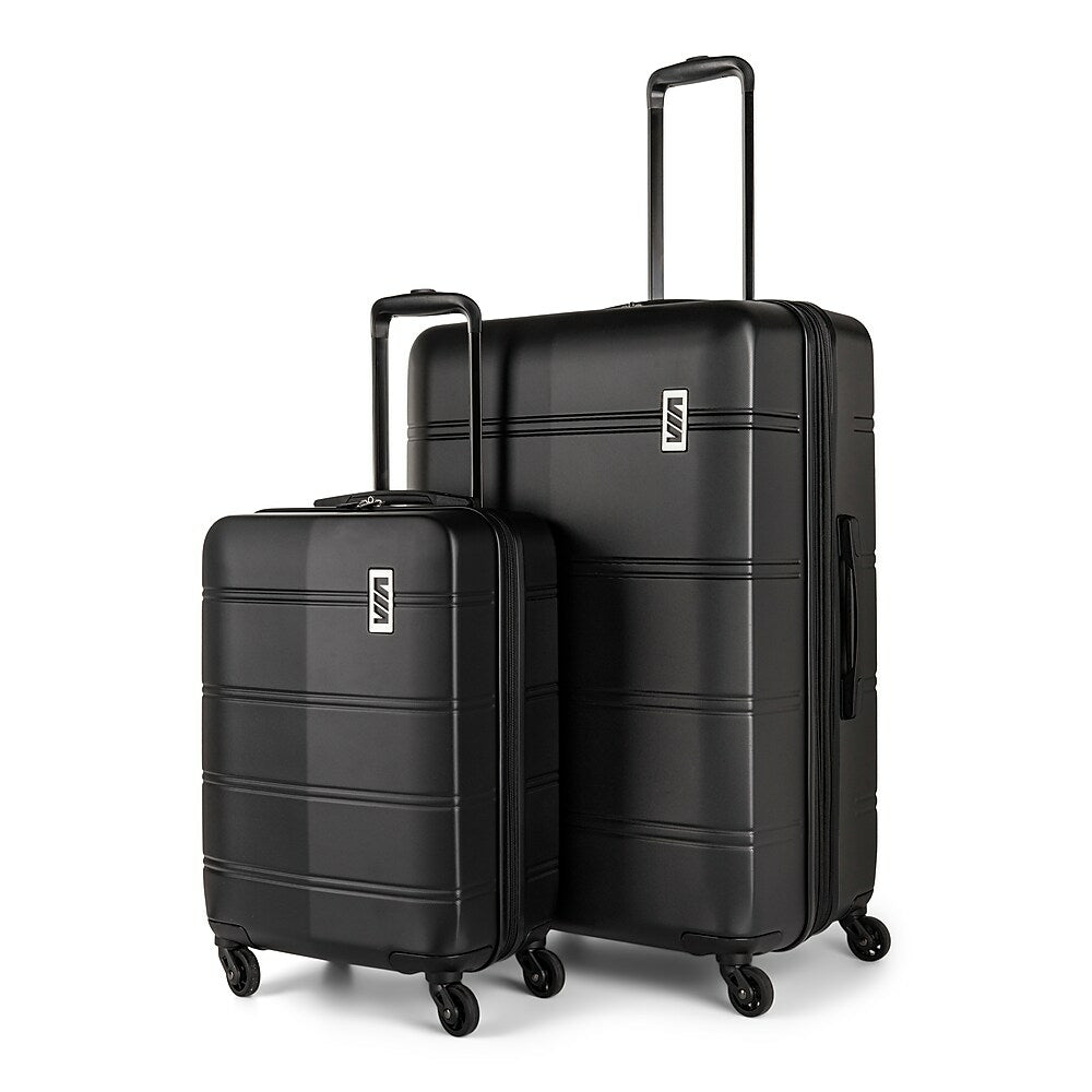 black hard luggage set