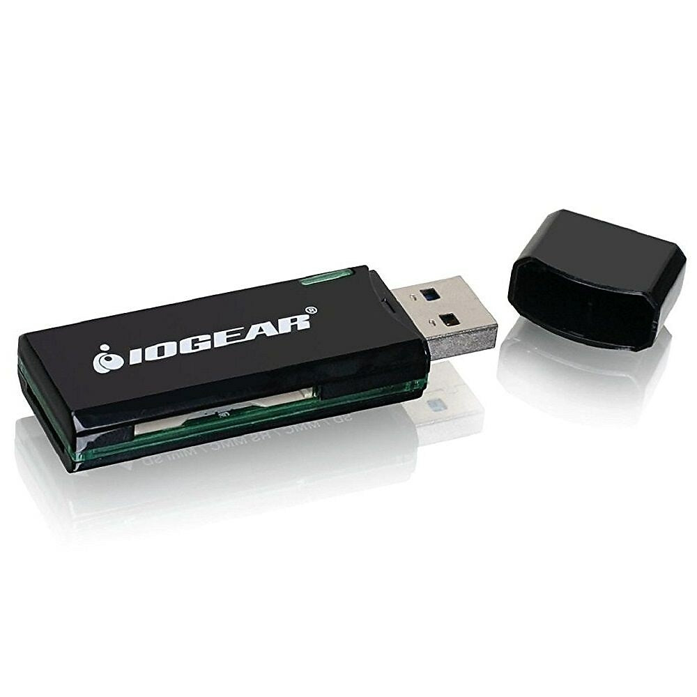 Image of IOGEAR SuperSpeed USB 3.0 SD/Micro SD Card Reader / Writer