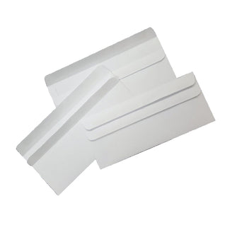 Staples - Enveloppes n° 10 à fenêtre avec rabats gommés, 4 1/8 x 9 1/2 po,  24 lb, blanc, boîte de 500